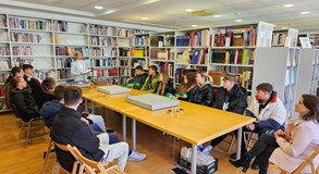 Posjet učenika Druge gimnazije Varaždin Biskupijskoj knjižnici
